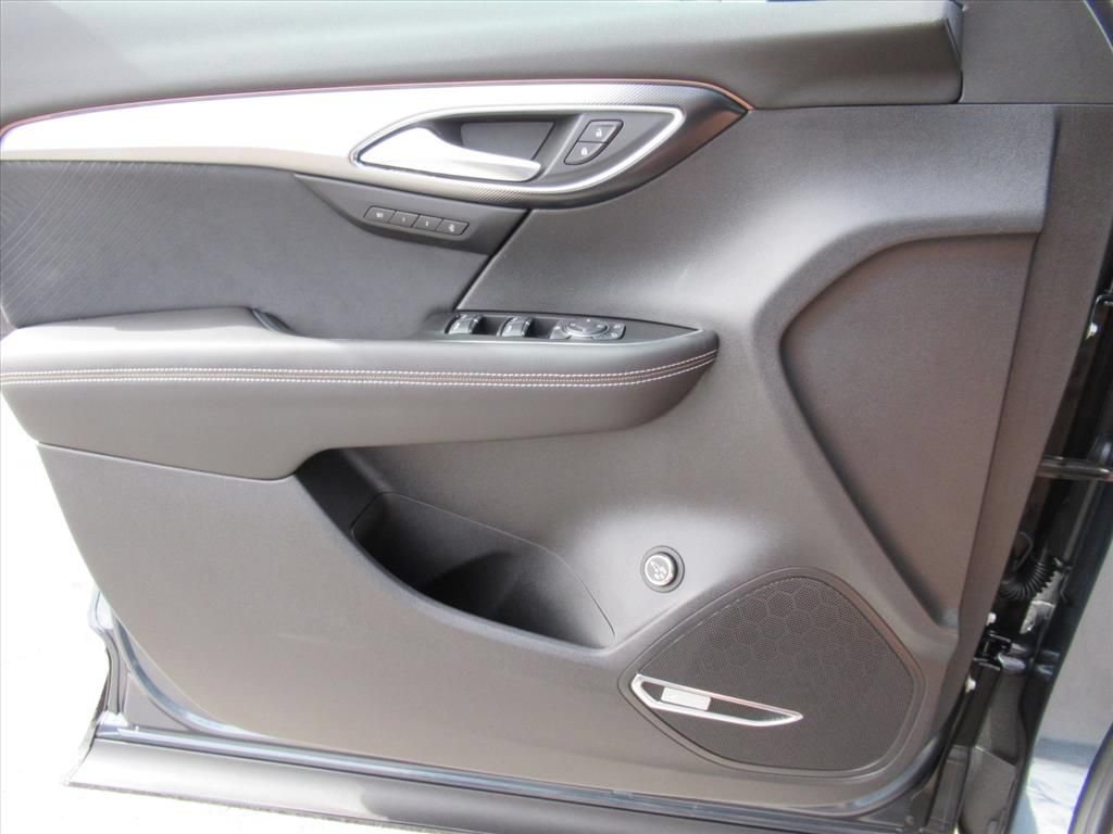 New 2026 Buick Envision Sport Touring AWD/4WD image 15