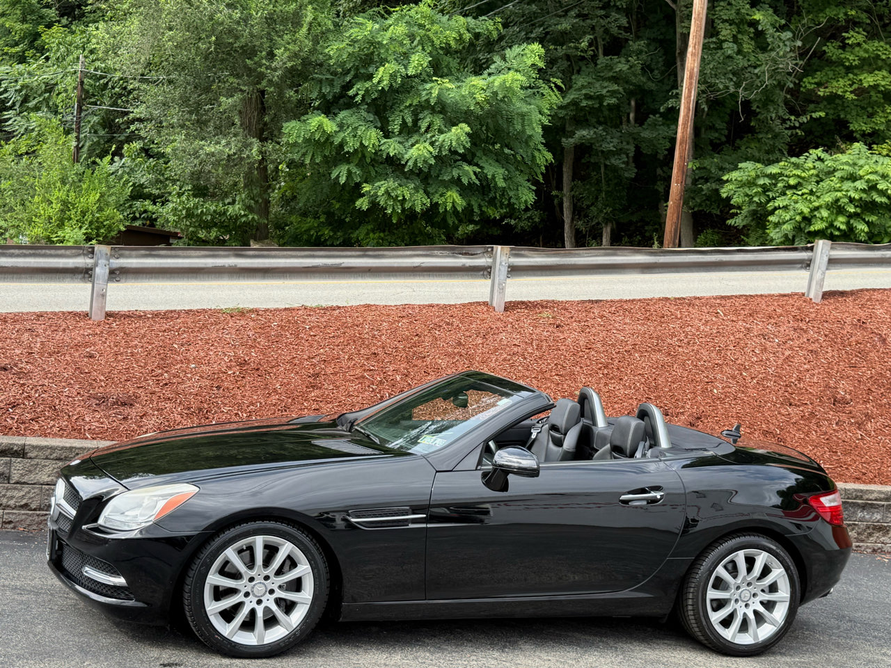 Used 2016 Mercedes-Benz SLK 300 2dr Roadster SLK 300 image 4