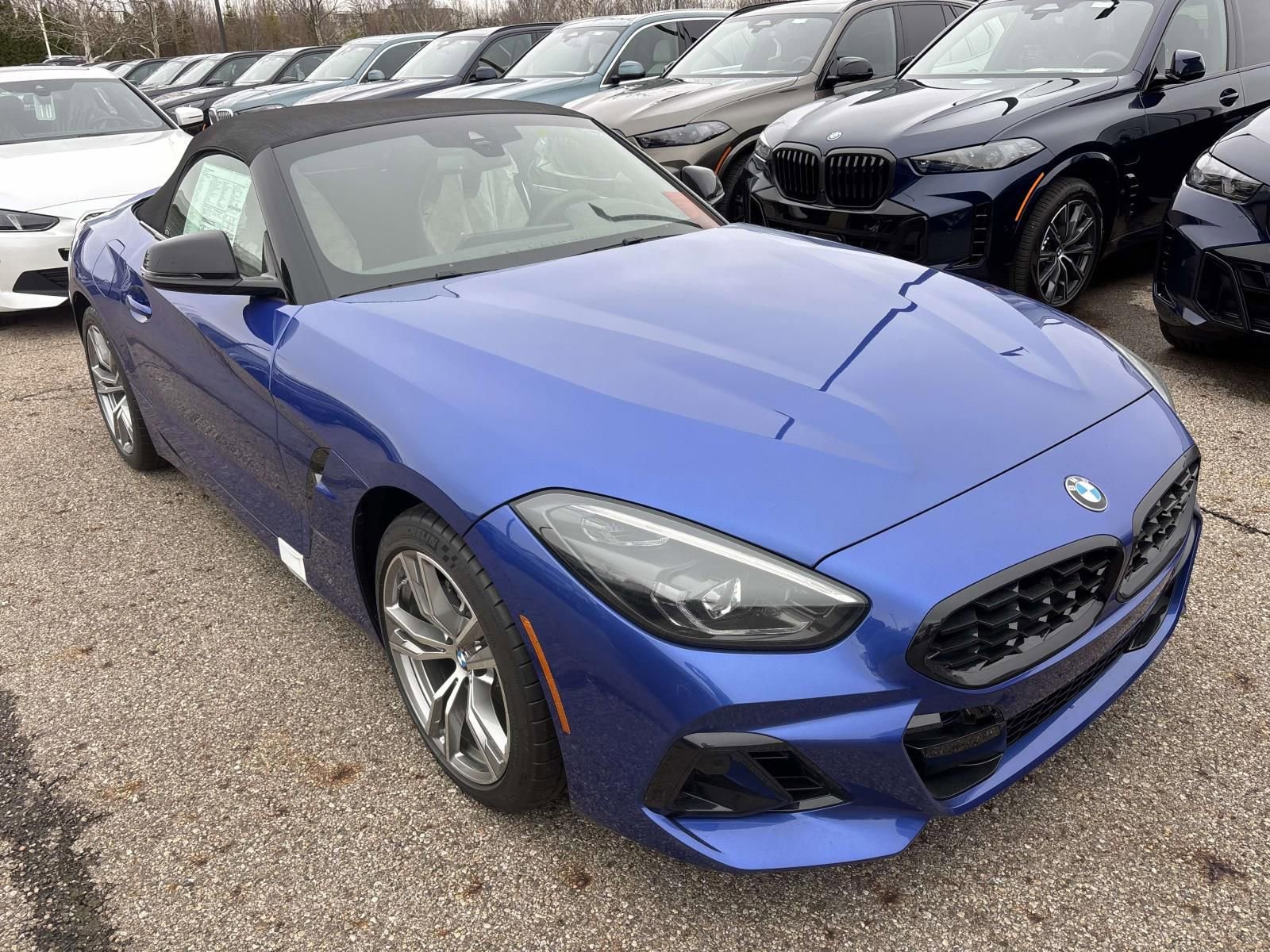 New 2026 BMW Z4 sDrive30i image 2