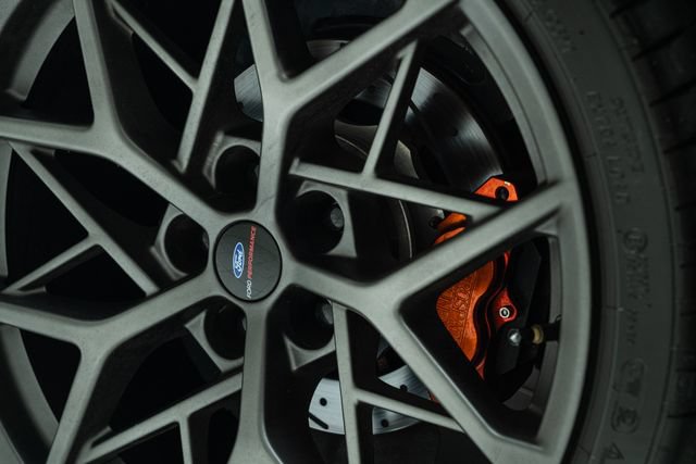 Used 2020 Ford Mustang GT Premium w/ GT Performance Package RWD image 22
