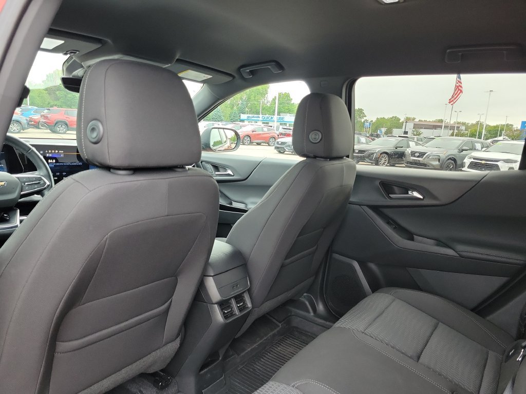 Certified 2026 Chevrolet Equinox LT w/ Safety and Technology Package FWD image 27