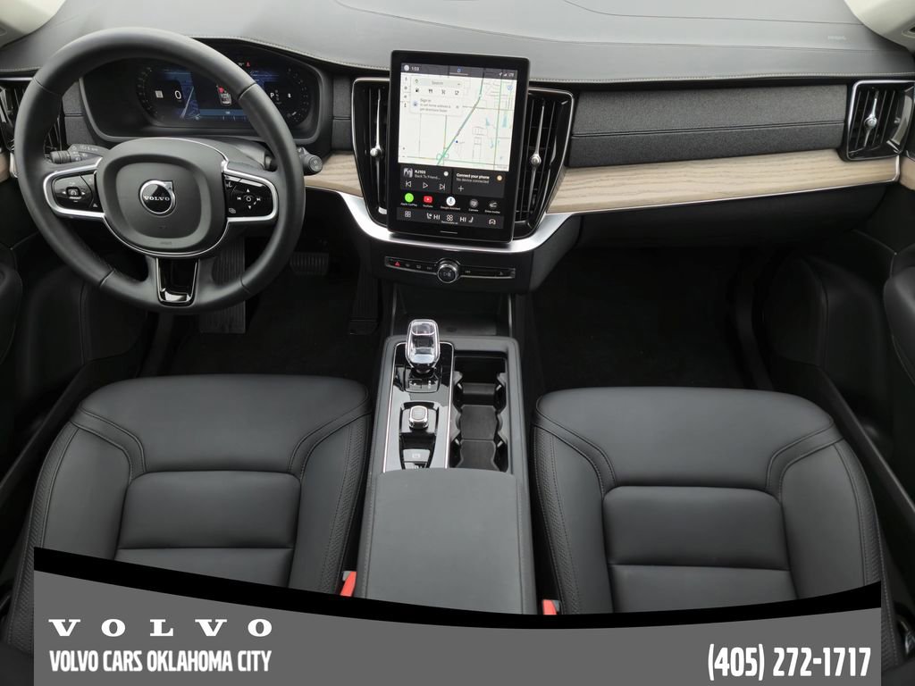 Certified 2025 Volvo XC90 B5 Plus image 25