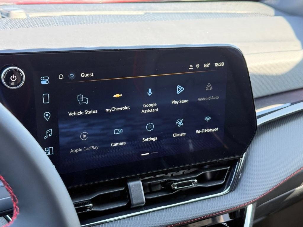 New 2027 Chevrolet Equinox RS w/ Convenience Package III FWD image 18
