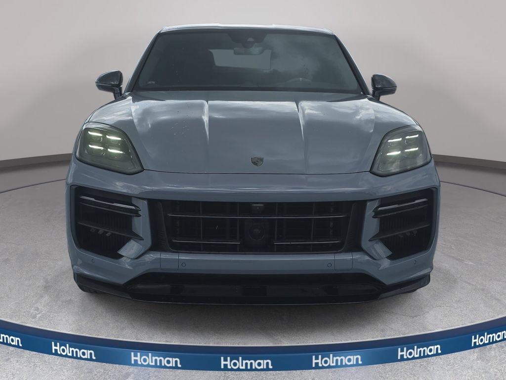 Used 2024 Porsche Cayenne Turbo GT AWD/4WD image 3