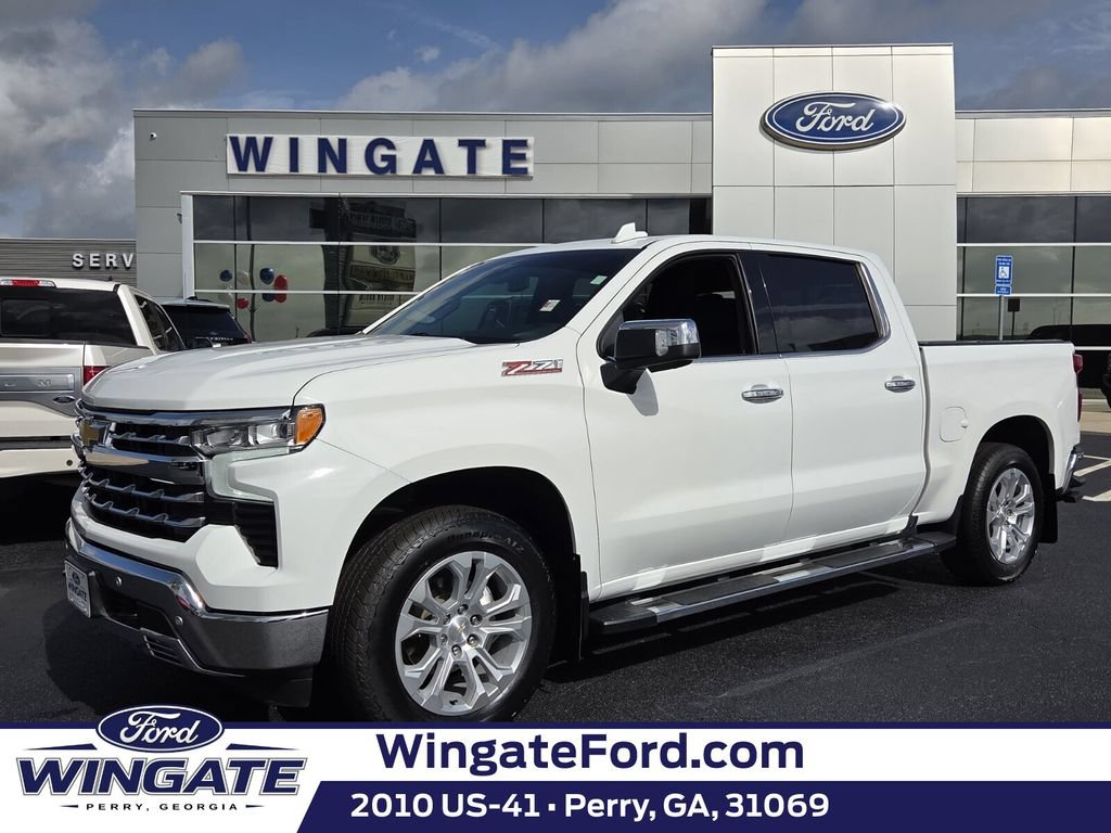 Used 2024 Chevrolet Silverado 1500 LTZ AWD/4WD image 1