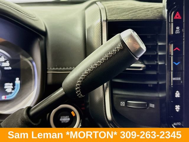 Used 2025 RAM 3500 Limited AWD/4WD image 17