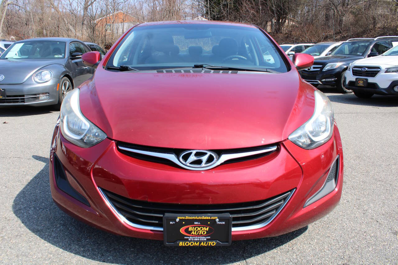 Used 2016 Hyundai Elantra SE image 3