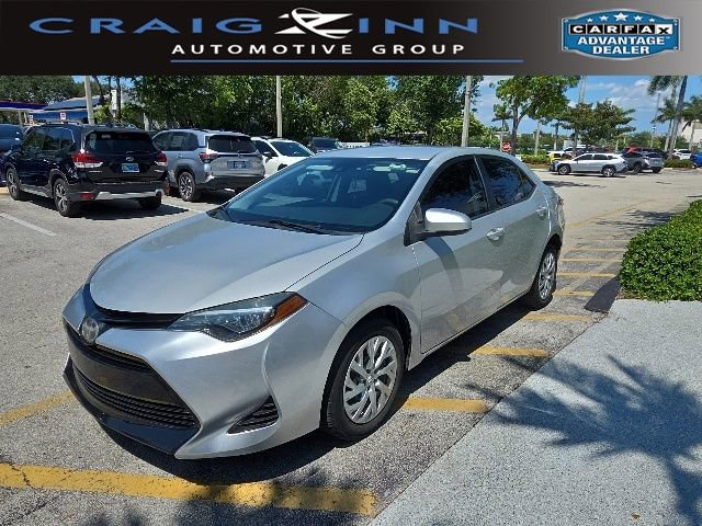 Used 2018 Toyota Corolla LE FWD image 1