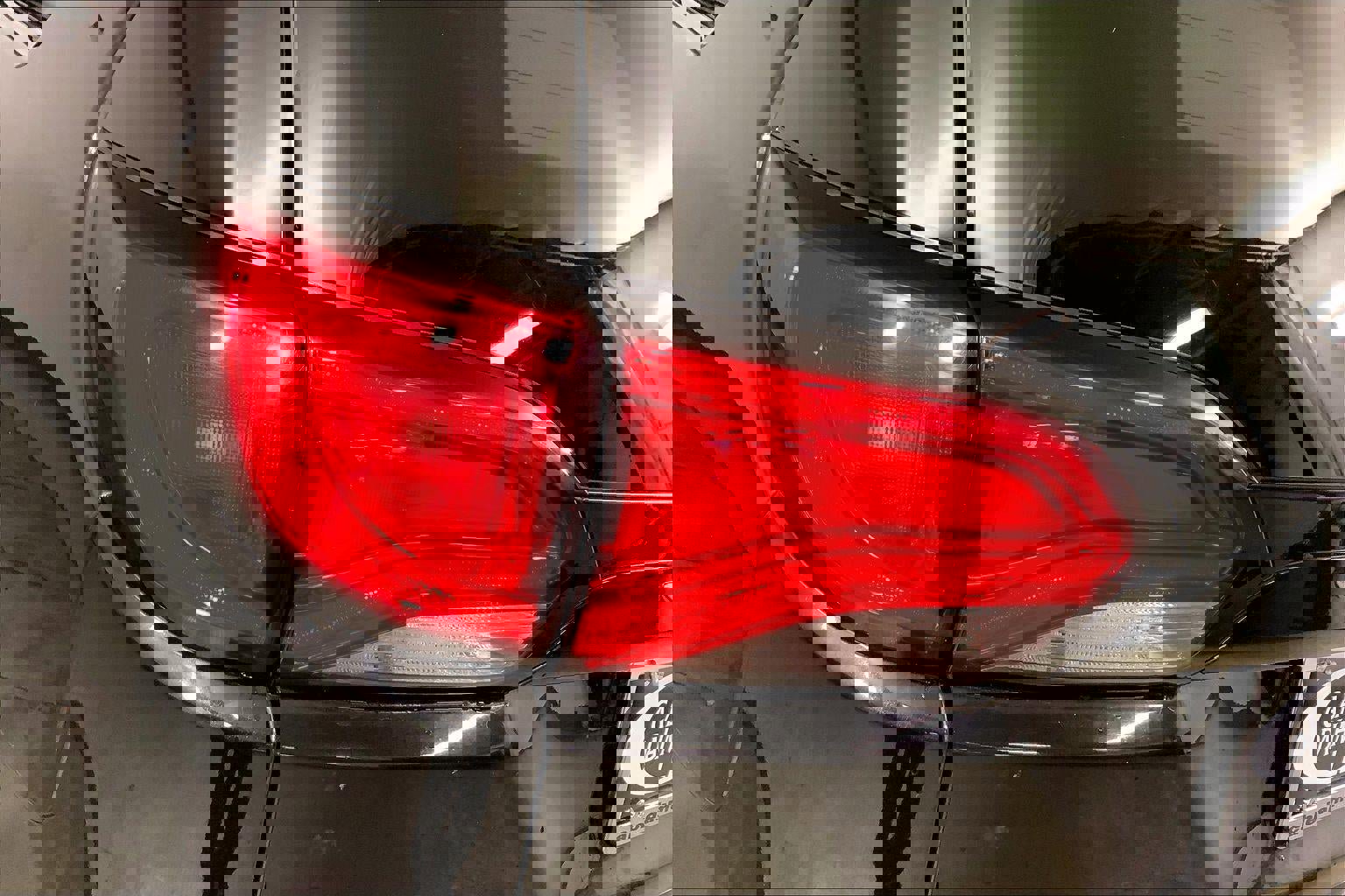 Used 2023 Chrysler Voyager LX image 28