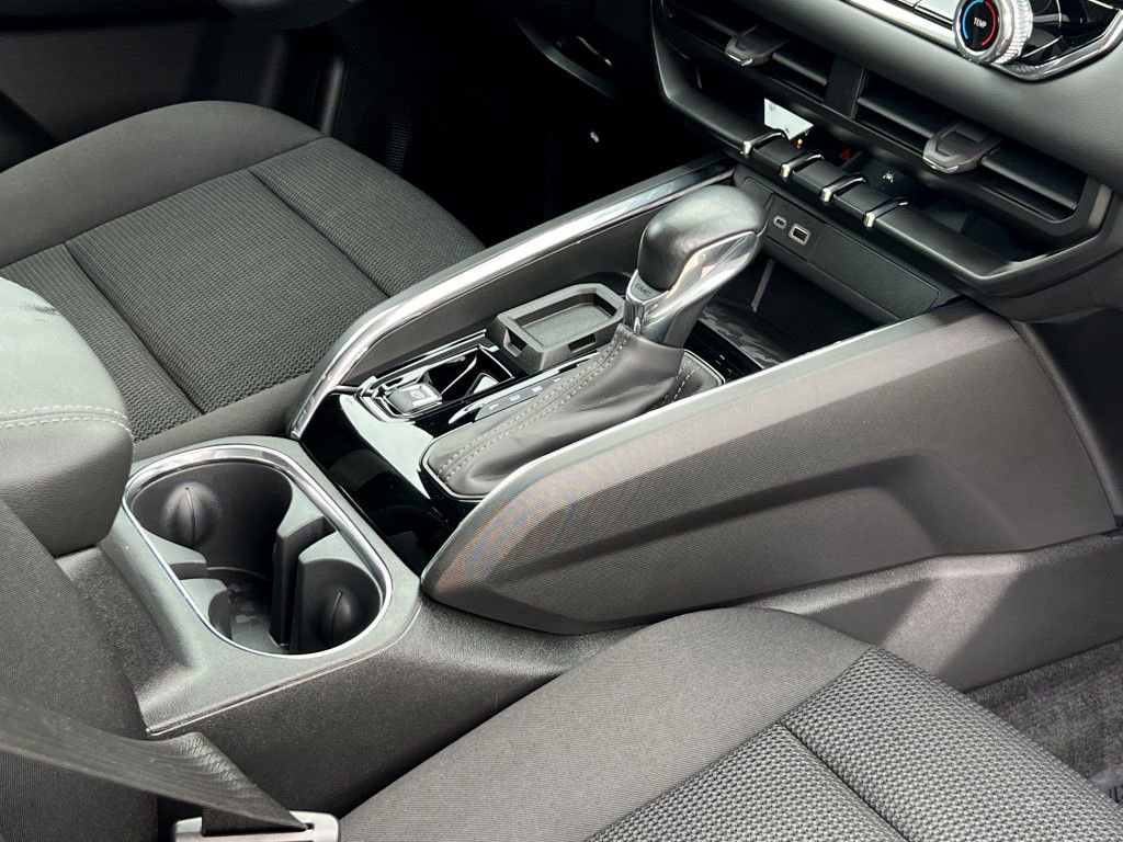 Used 2024 GMC Canyon Elevation image 9