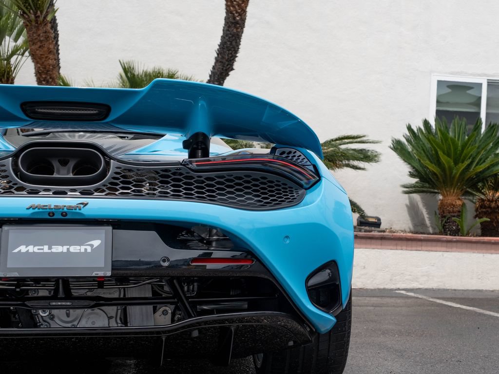 New 2026 McLaren 750S Spider RWD image 31