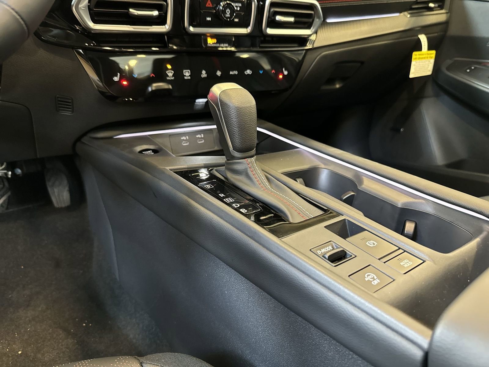 New 2026 Nissan Sentra SR w/ SR Premium Package image 17