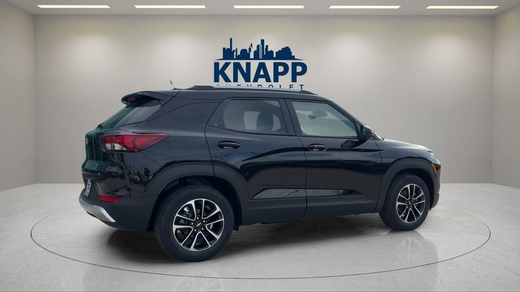 Used 2026 Chevrolet TrailBlazer LT w/ Convenience Package image 10