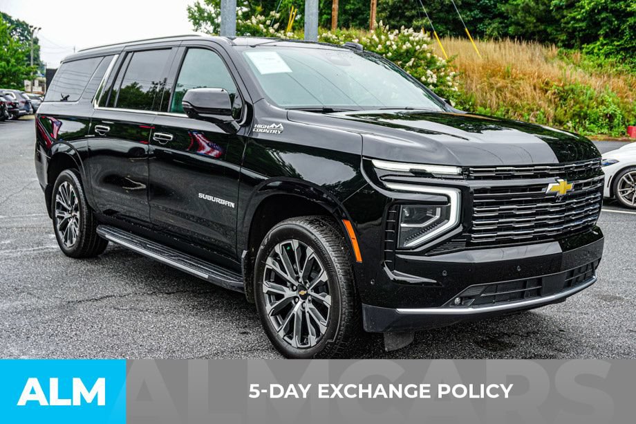 Used 2026 Chevrolet Suburban High Country w/ Sun And Tow Package AWD/4WD image 3