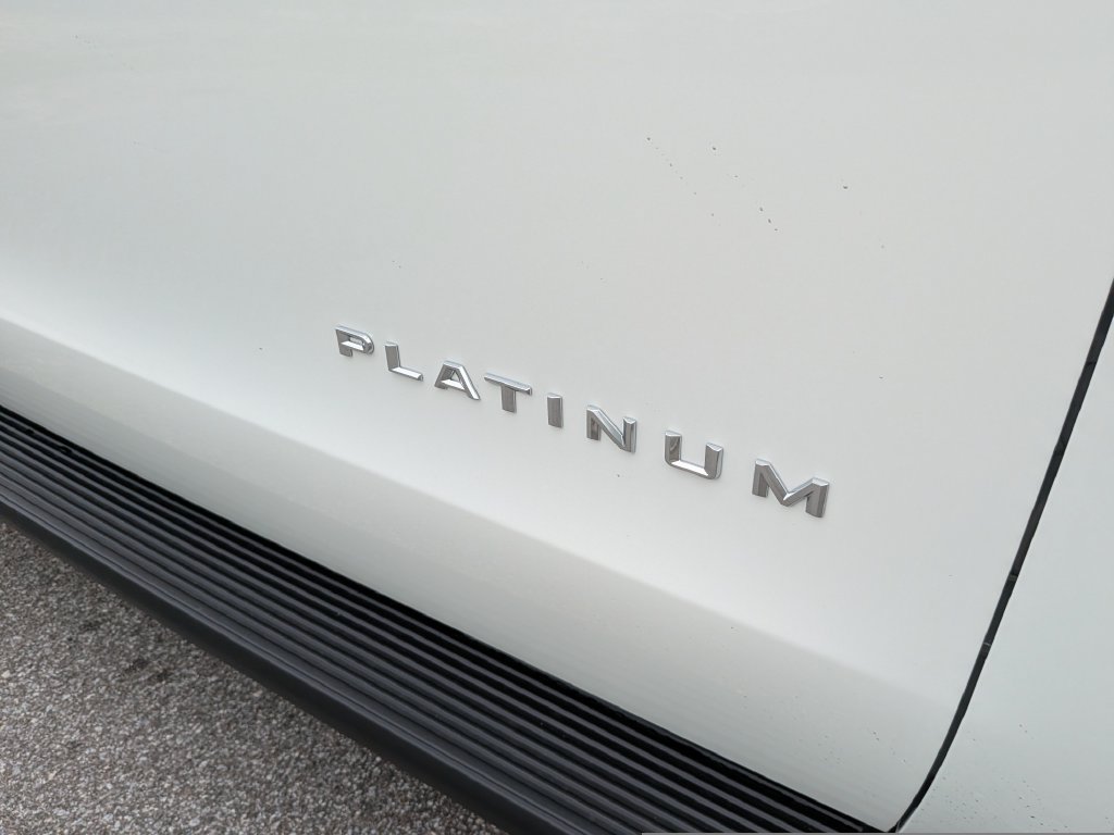New 2027 Ford Expedition Platinum RWD image 10