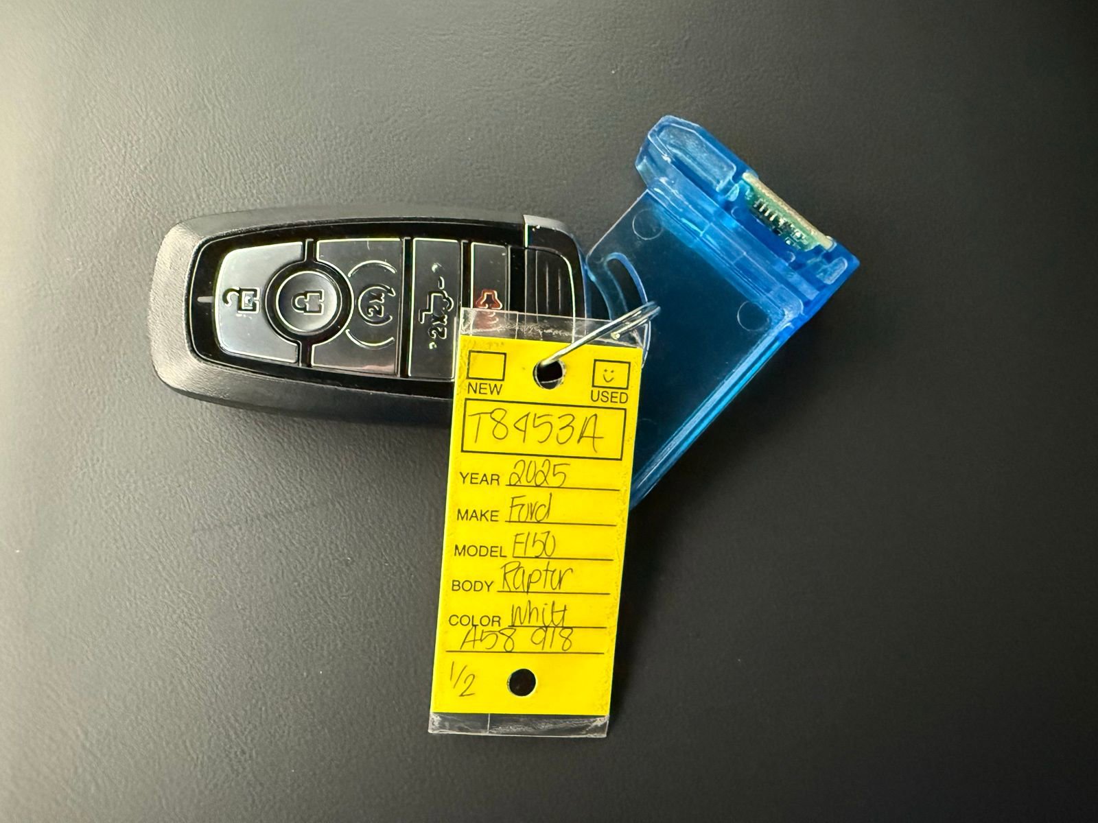 Used 2025 Ford F150 Raptor AWD/4WD image 38