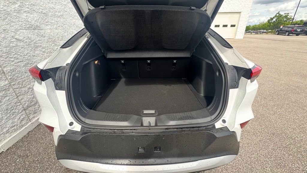 Used 2025 Buick Envista Preferred w/ Convenience I Package FWD image 9