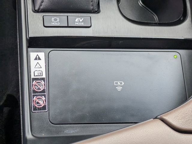 Used 2023 Lexus ES 300h w/ Premium Package image 16