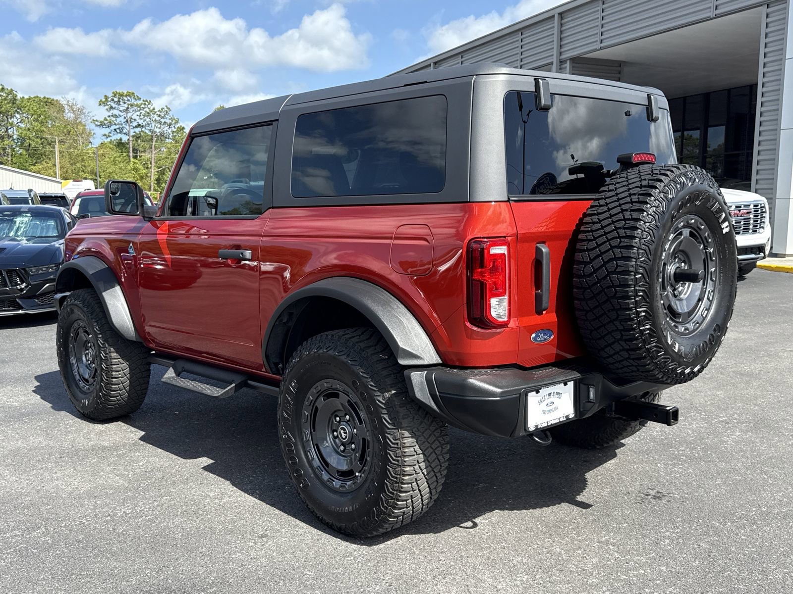 Certified 2024 Ford Bronco Black Diamond image 6