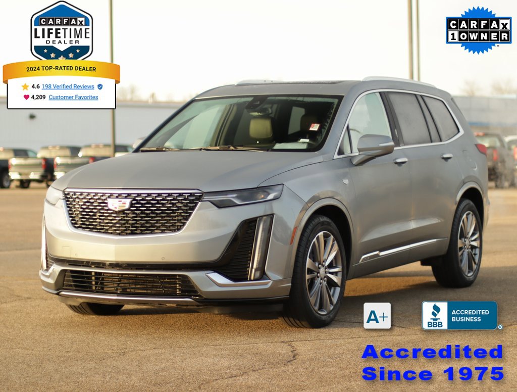 Used 2025 Cadillac XT6 Premium Luxury image 3