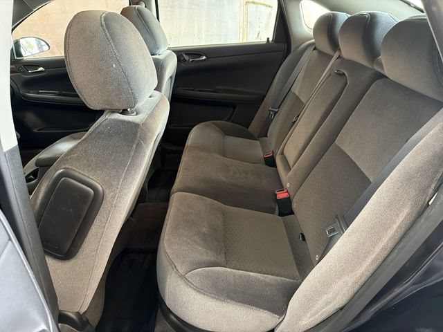 Used 2009 Chevrolet Impala LT FWD image 20