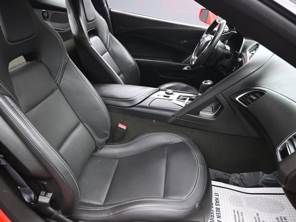 Used 2016 Chevrolet Corvette Stingray Coupe w/ Battery Protection Package image 32