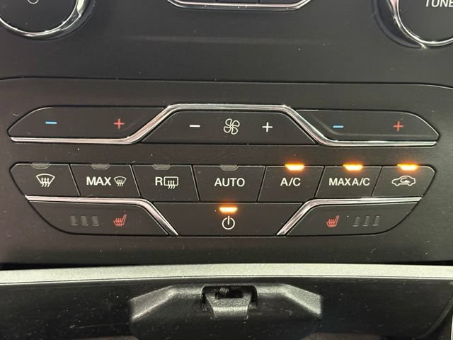 Used 2019 Ford Edge SEL w/ Equipment Group 201A AWD/4WD image 30