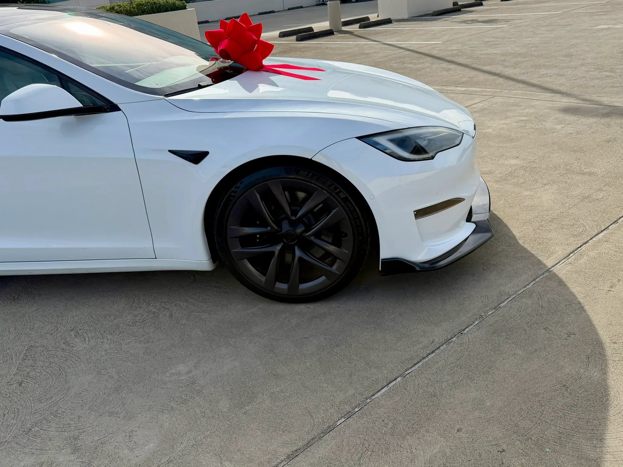 Used 2022 Tesla Model S Standard Range AWD/4WD image 23