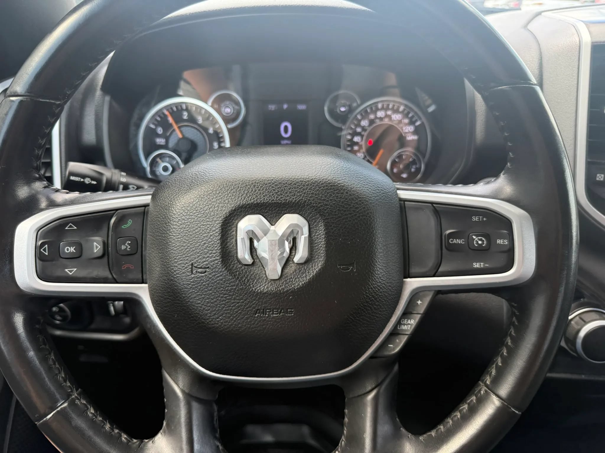 Used 2022 RAM 1500 Big Horn AWD/4WD image 8