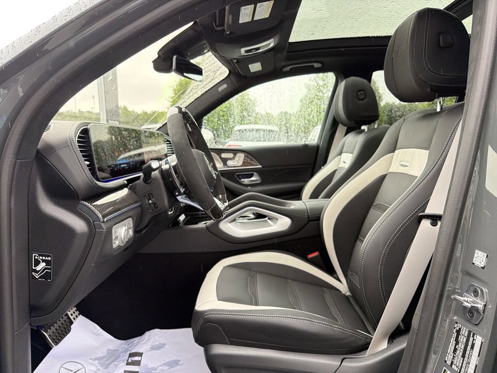 New 2026 Mercedes-Benz GLE 63 AMG S image 11