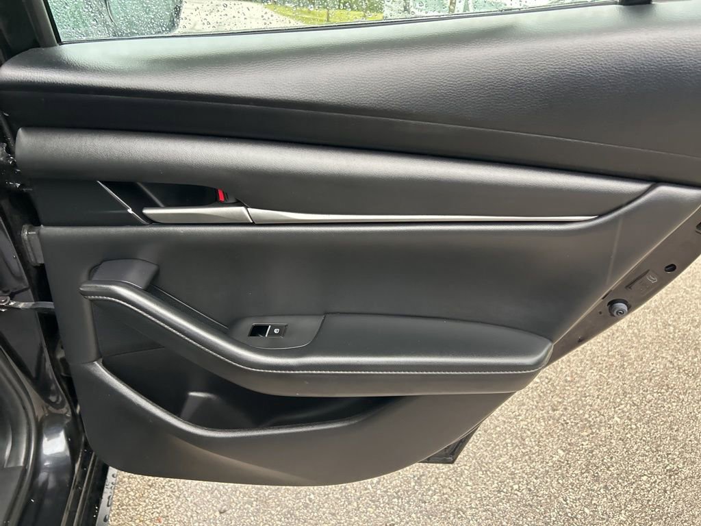 Used 2023 MAZDA MAZDA3 s image 36