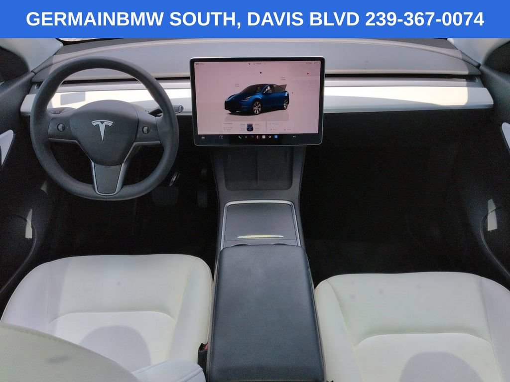 Used 2022 Tesla Model Y Long Range AWD/4WD image 16