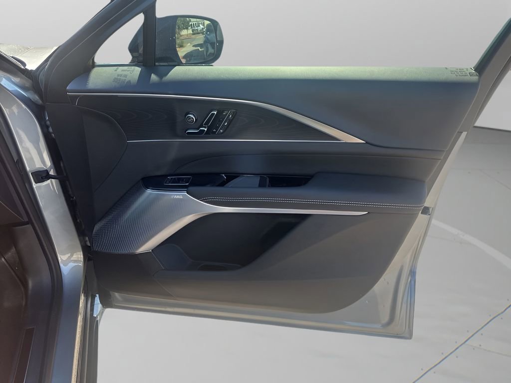 New 2026 Cadillac Lyriq V image 14