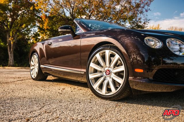 Used 2015 Bentley Continental GT image 21