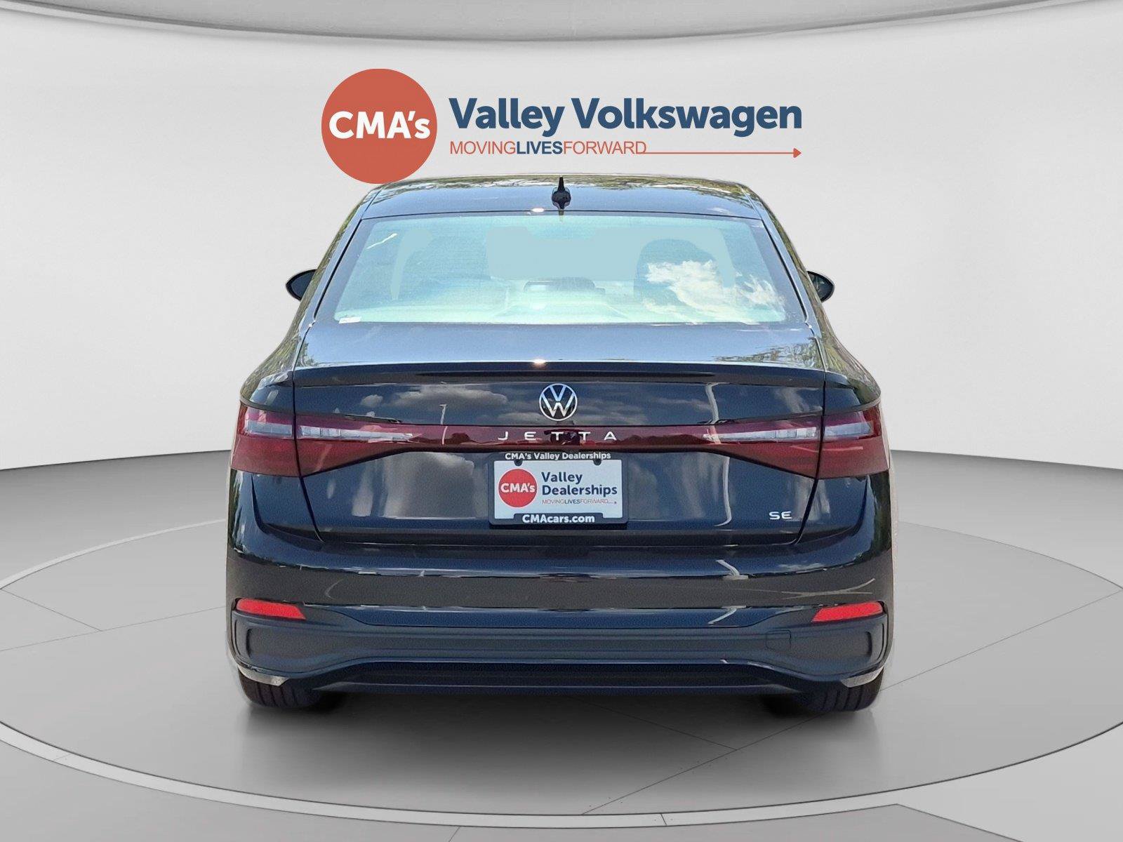 New 2027 Volkswagen Jetta SE FWD image 4