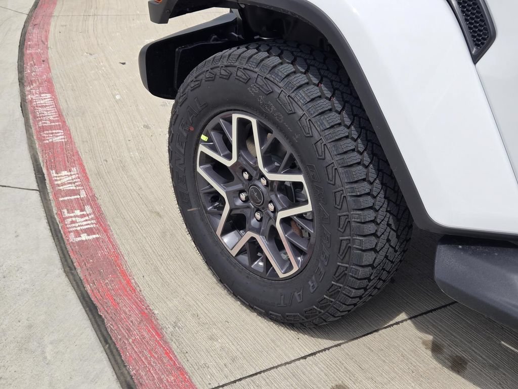 New 2026 Jeep Wrangler Unlimited Sahara AWD/4WD image 7