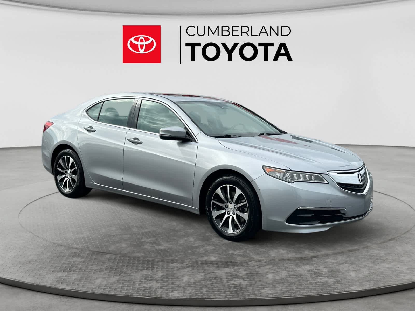 Used 2017 Acura TLX FWD image 7