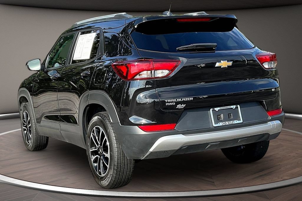 Used 2025 Chevrolet TrailBlazer LT AWD/4WD image 4