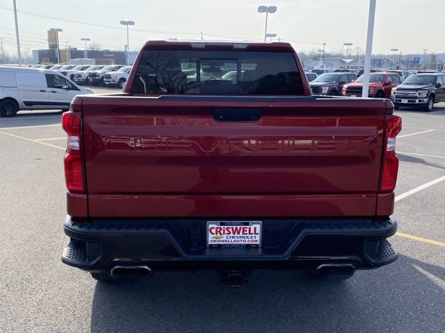 Used 2020 Chevrolet Silverado 1500 LT Trail Boss image 4
