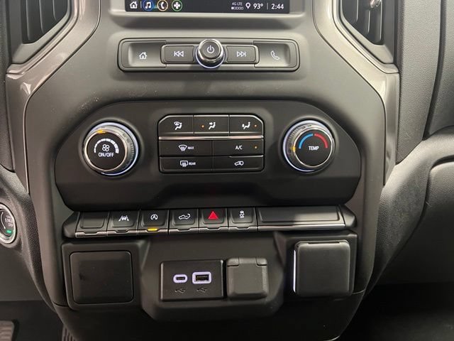 New 2026 Chevrolet Silverado 1500 Custom w/ Turbomax Blackout Package AWD/4WD image 11