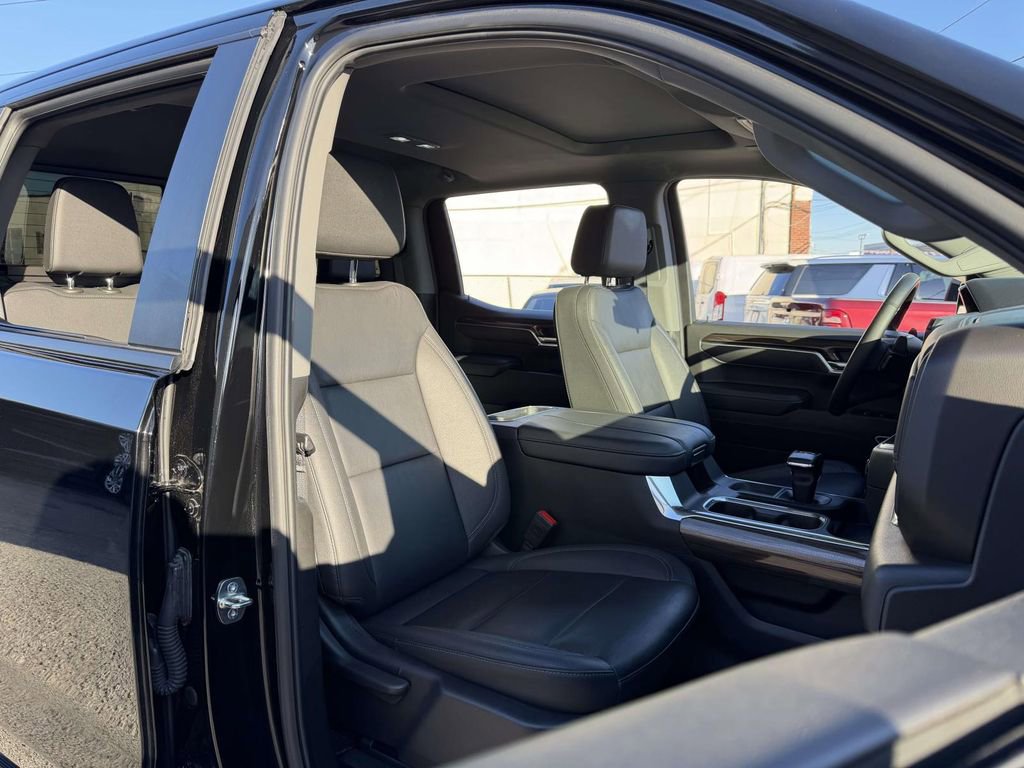 Used 2024 Chevrolet Silverado 1500 RST w/ All Star Edition Plus AWD/4WD image 9