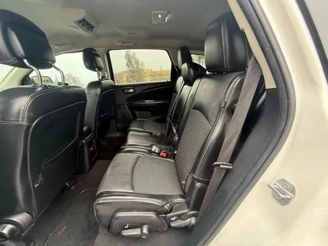 Used 2019 Dodge Journey Crossroad AWD/4WD image 13