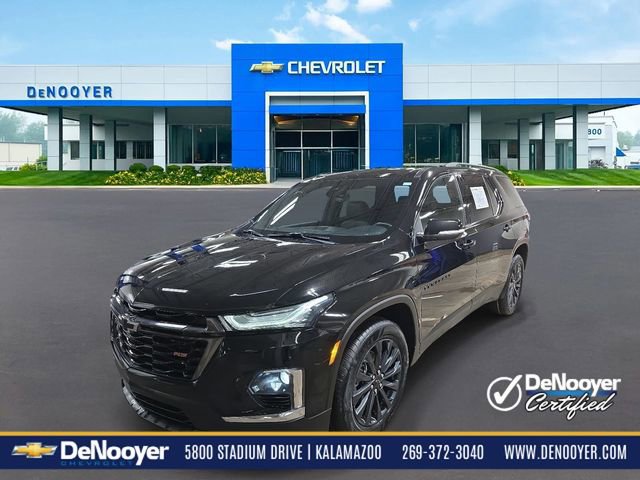 Used 2023 Chevrolet Traverse RS w/ LPO, Floor Liner Package