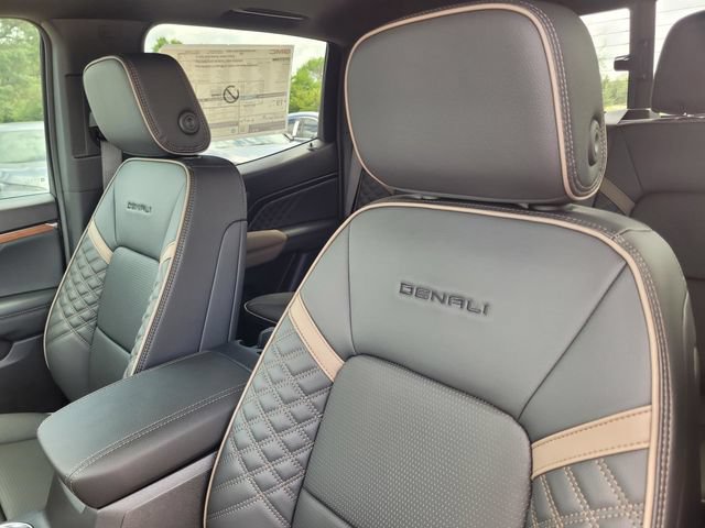 New 2026 GMC Canyon Denali AWD/4WD image 23
