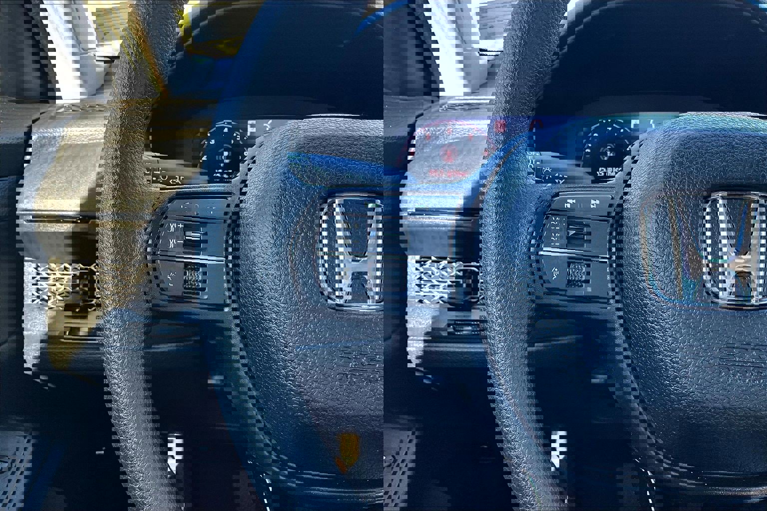 Certified 2025 Honda Accord LX image 19