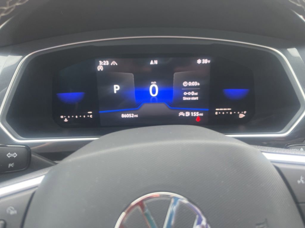 Used 2022 Volkswagen Tiguan SE image 13