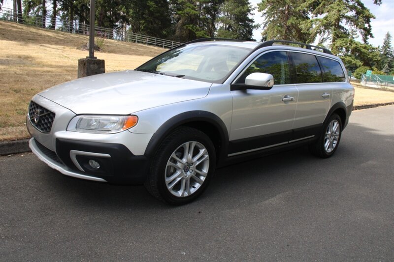 Used 2016 Volvo XC70 T5 Premier w/ Proximity Package AWD/4WD image 1