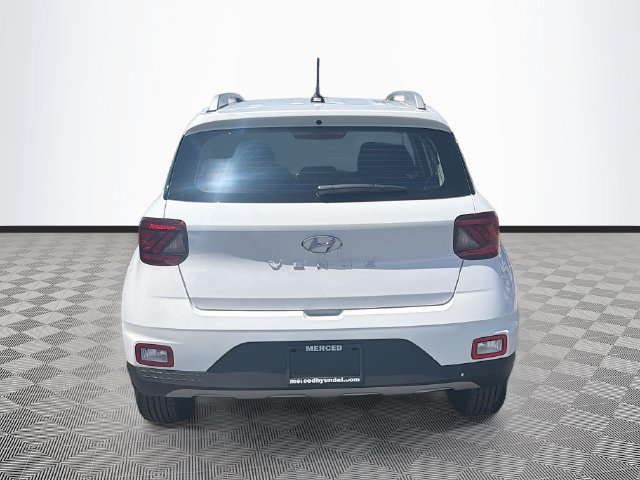 New 2026 Hyundai Venue SEL FWD image 6