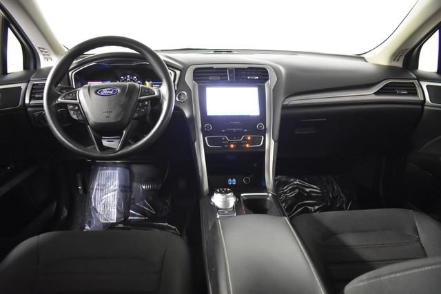 Used 2020 Ford Fusion SE FWD image 28