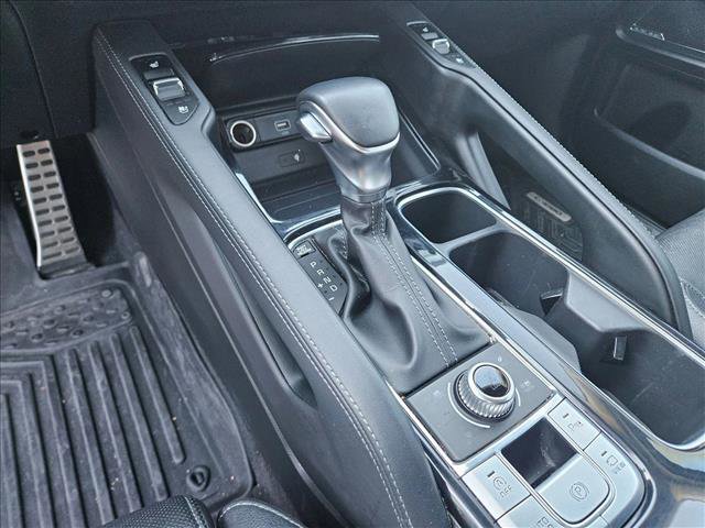 Used 2022 Kia Telluride SX w/ Nightfall Edition Package image 17